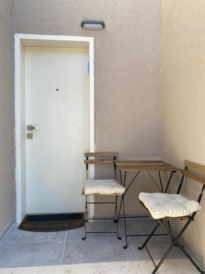 ホテル פנינת הדקל בבאר אורה エクステリア 写真