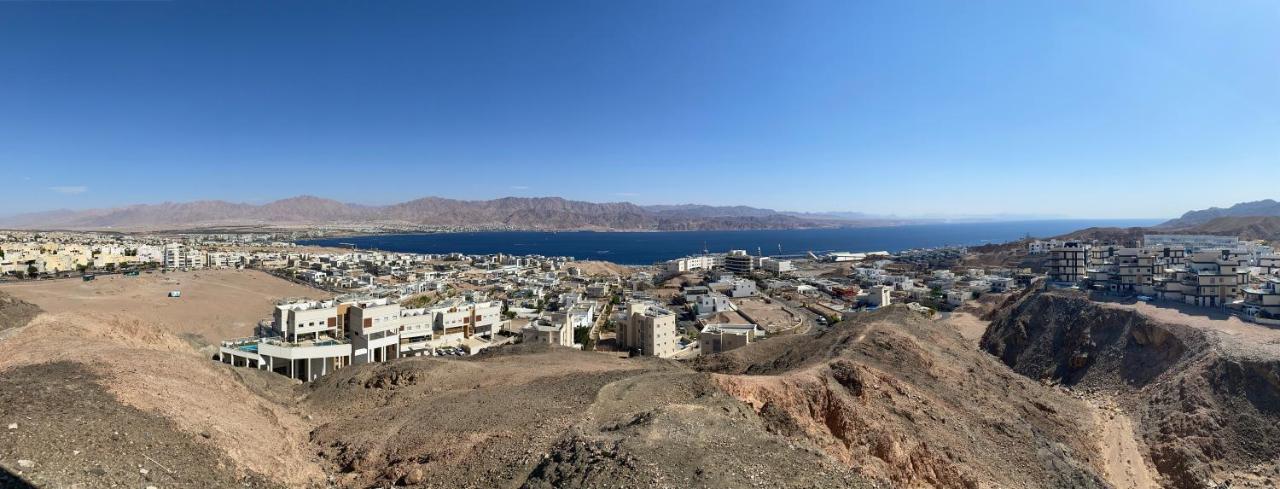 ホテル פנינת הדקל בבאר אורה エクステリア 写真